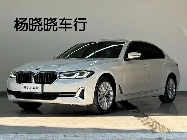 BMW 5 Series 2022 525Li Luxury Package