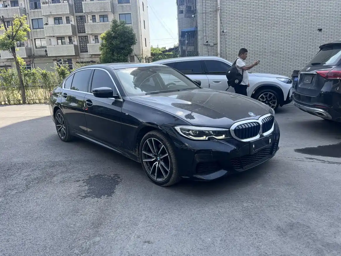 Фото 3 - BMW 3 Series
