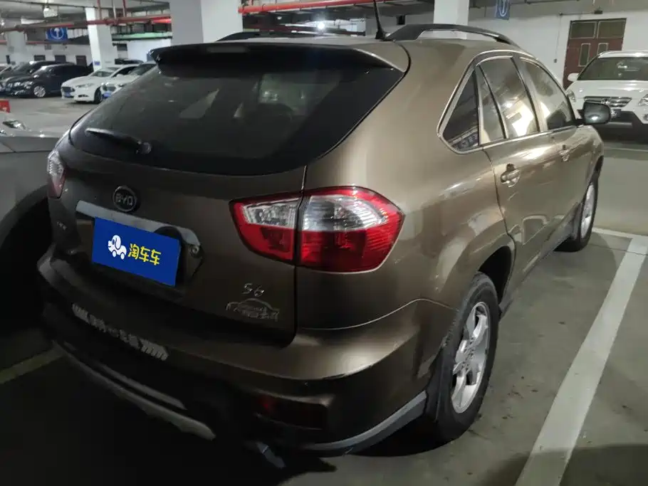 BYD S6 2012 2011 2.4L Automatic Premium Edition