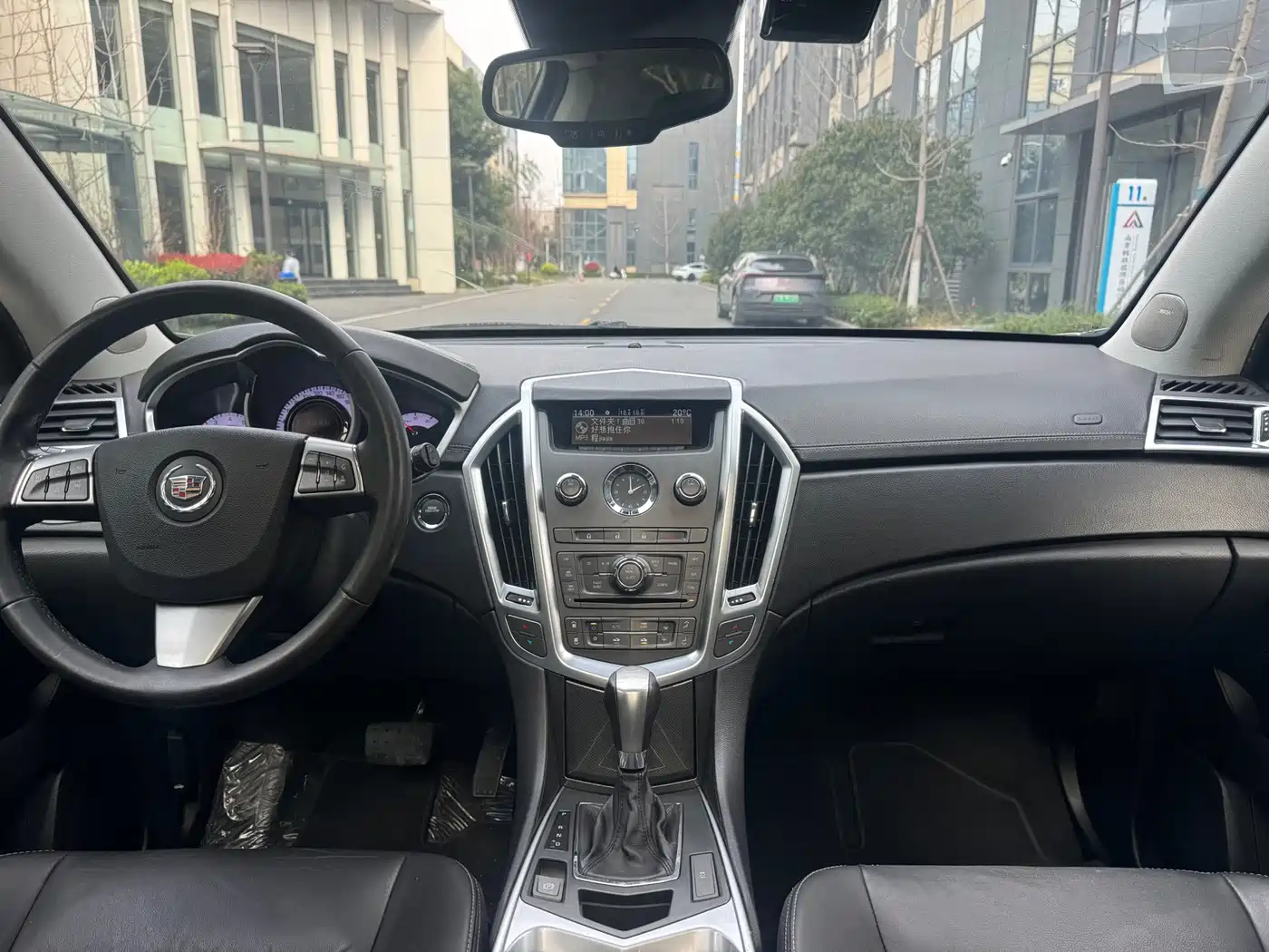 Cadillac SRX 2012 3.0L Comfort фото 17