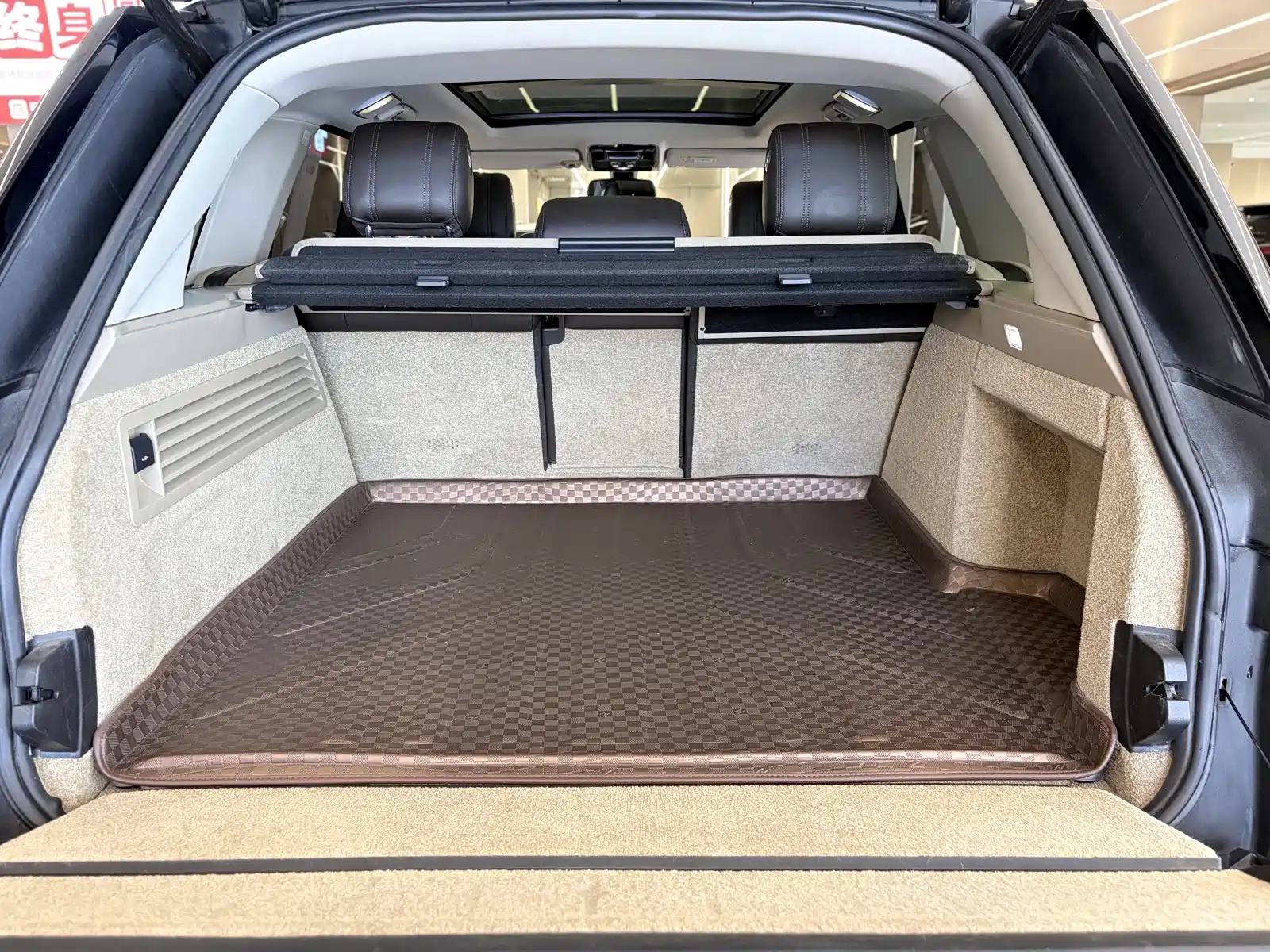 Фото 20 - Land Rover Range Rover
