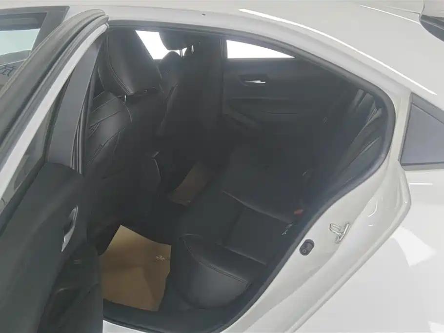 Toyota Levin 2021 185T CVT Progressive Edition фото 11