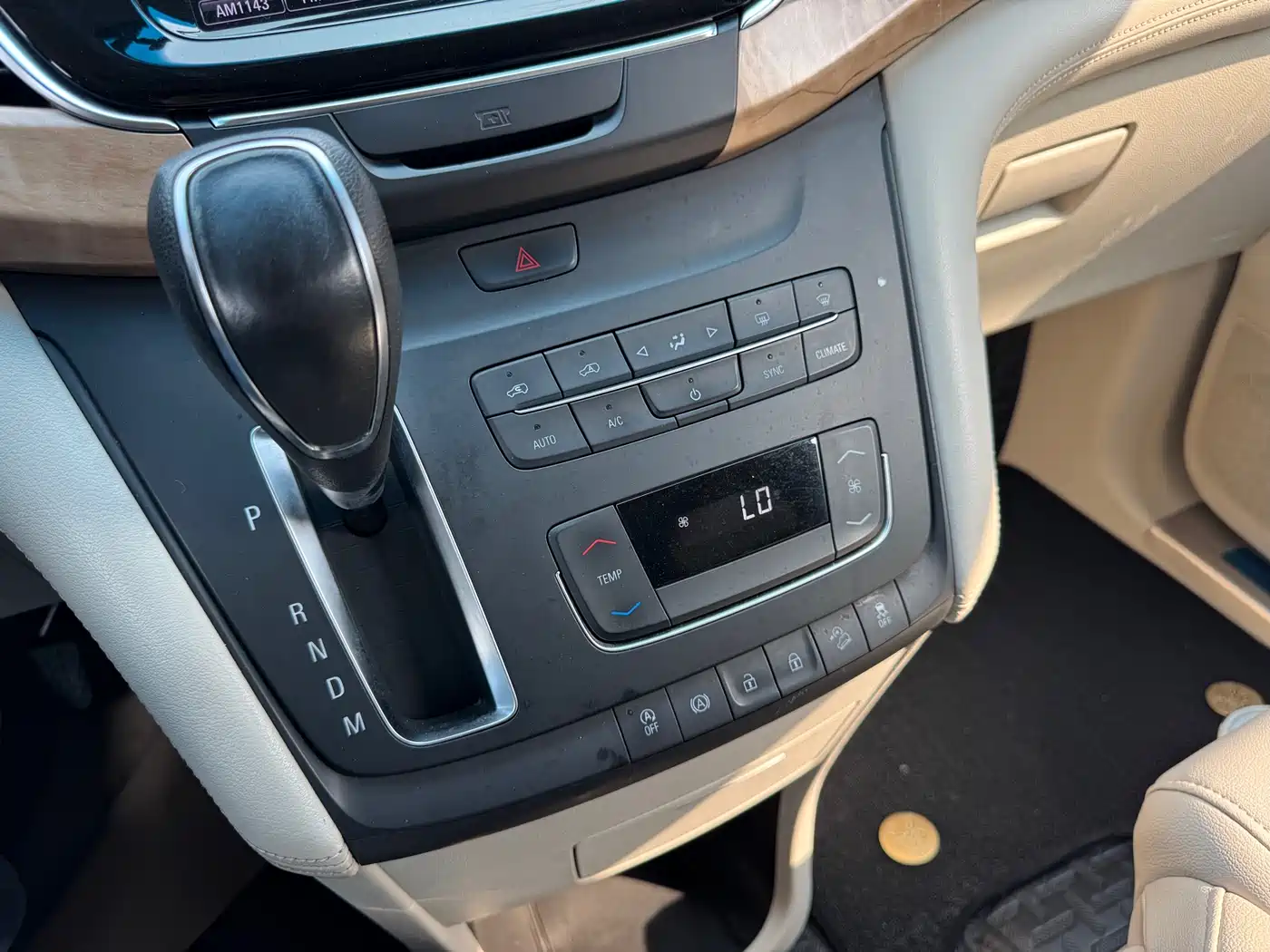 Buick GL8 2017 ES 28T Comfort Type China V фото 15
