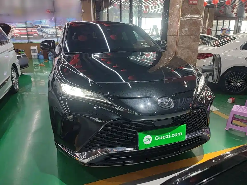 Toyota Venza 2023 2022 2.0L CVT 2WD Luxury