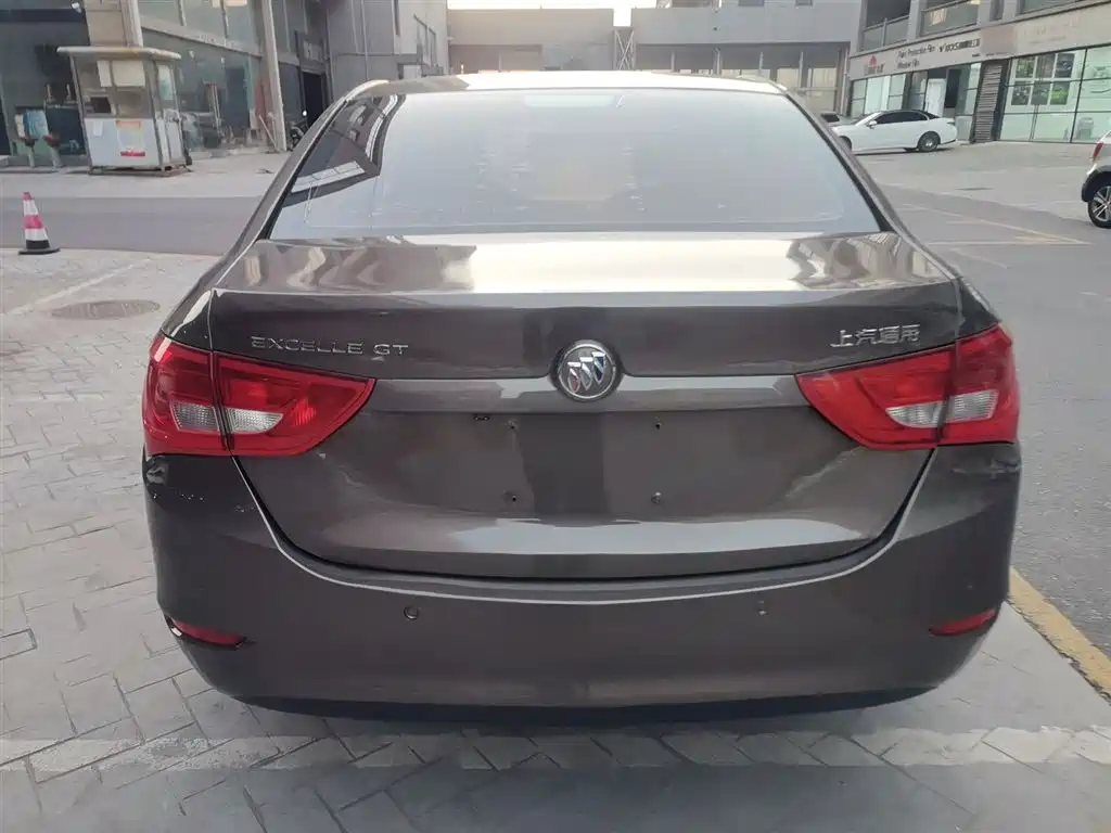Buick Excelle 2016 15N Automatic Elite фото 6
