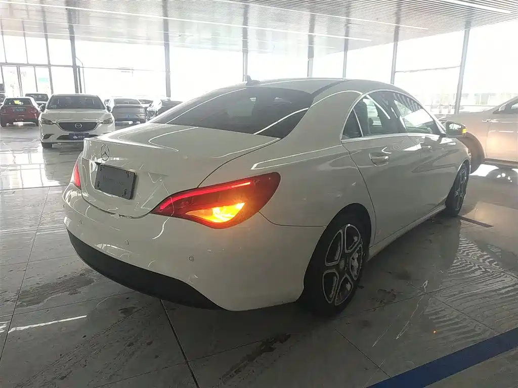 Mercedes-Benz CLA (Import) 2017 Facelift CLA 180 фото 7