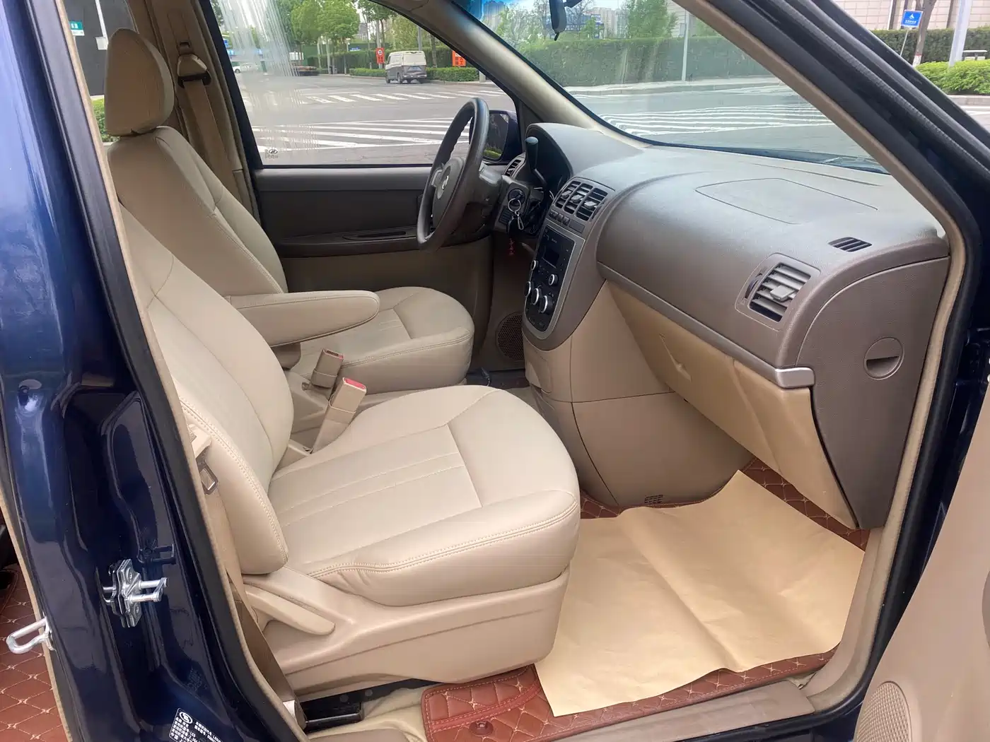 Buick GL8 2013 2.4L Classic фото 10
