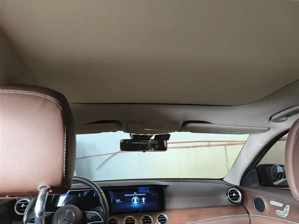 Mercedes-Benz E-Class 2023 E 260 L 4MATIC фото 8