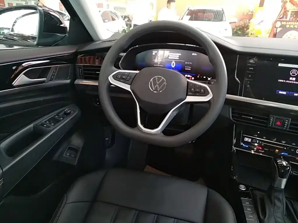 Volkswagen Passat New Energy 2026 2025 430PHEV Hybrid Business Edition
