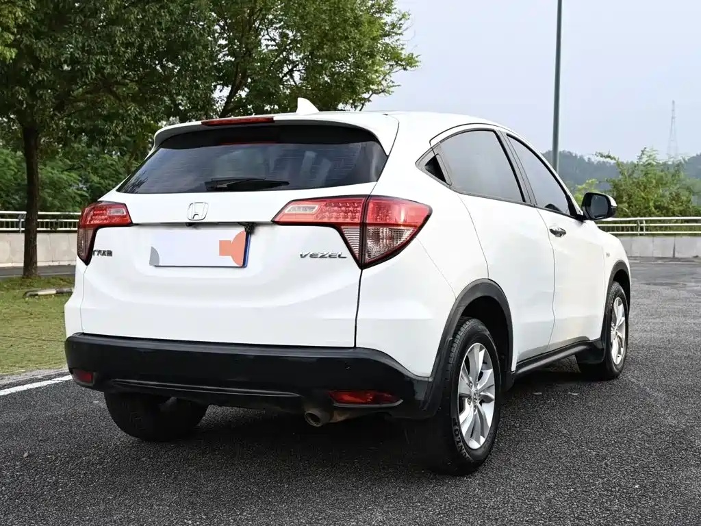 Photo 8 - Honda Vezel