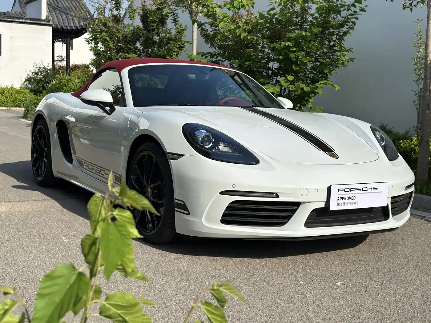 PORSCHE 718