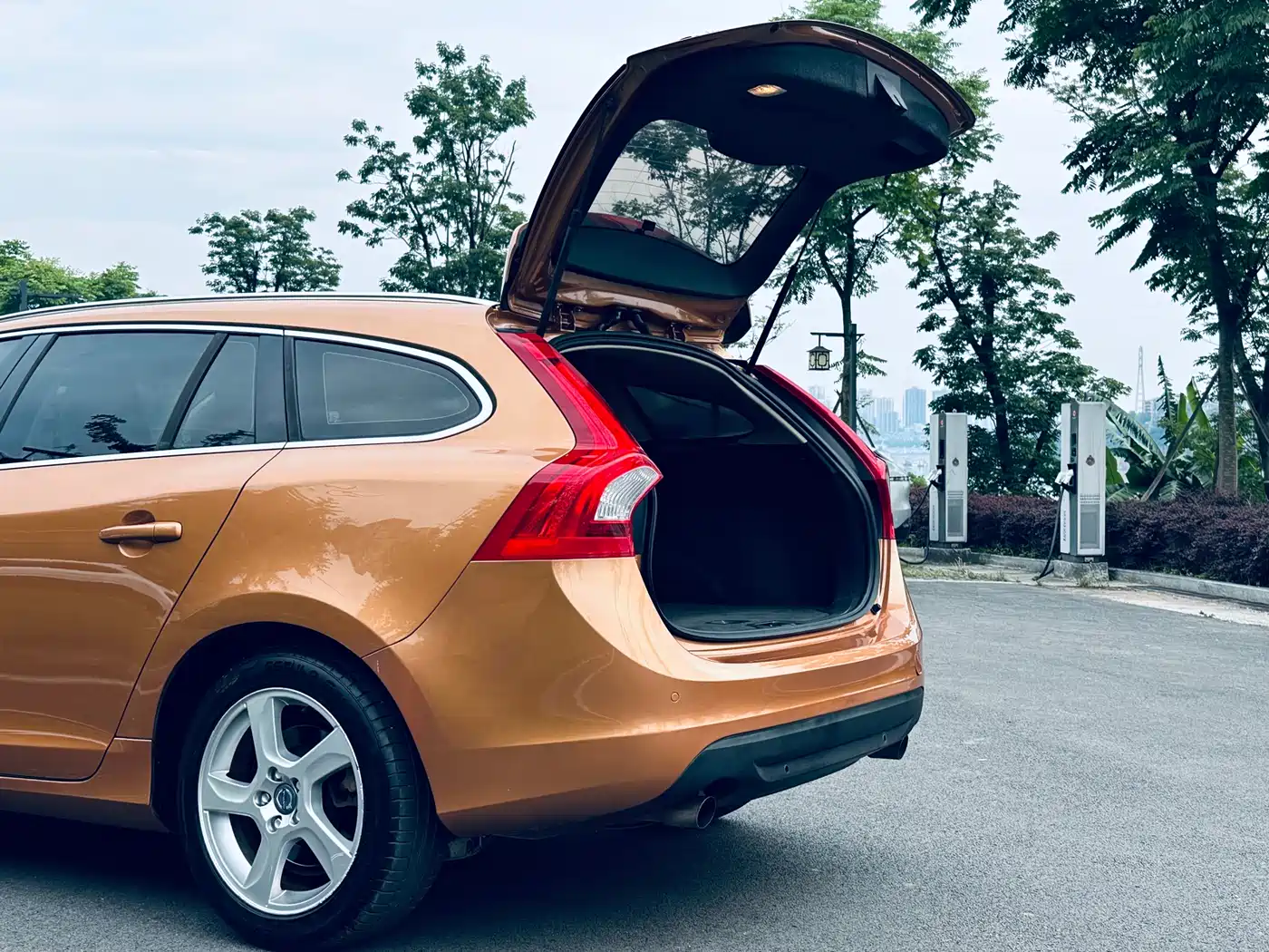 Volvo V60 2012 2013 T5 Comfort Edition