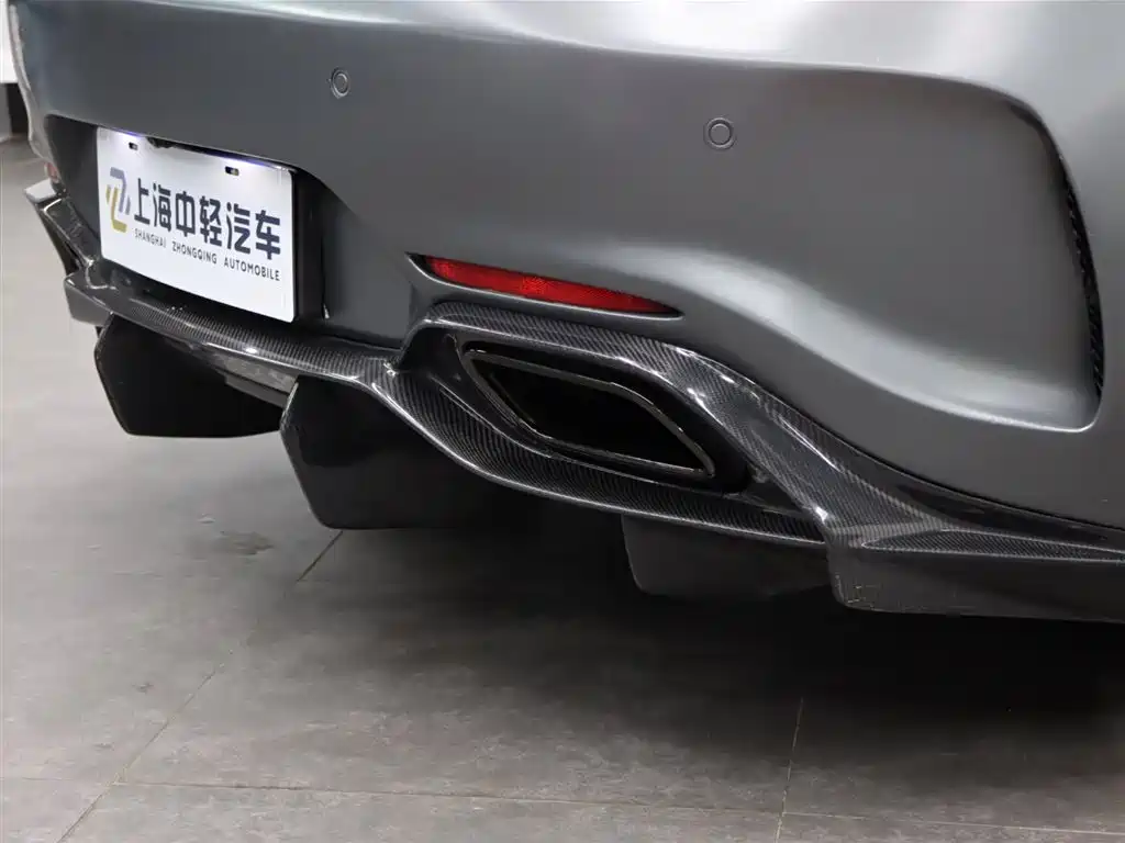 MERCEDES-BENZ AMG GT