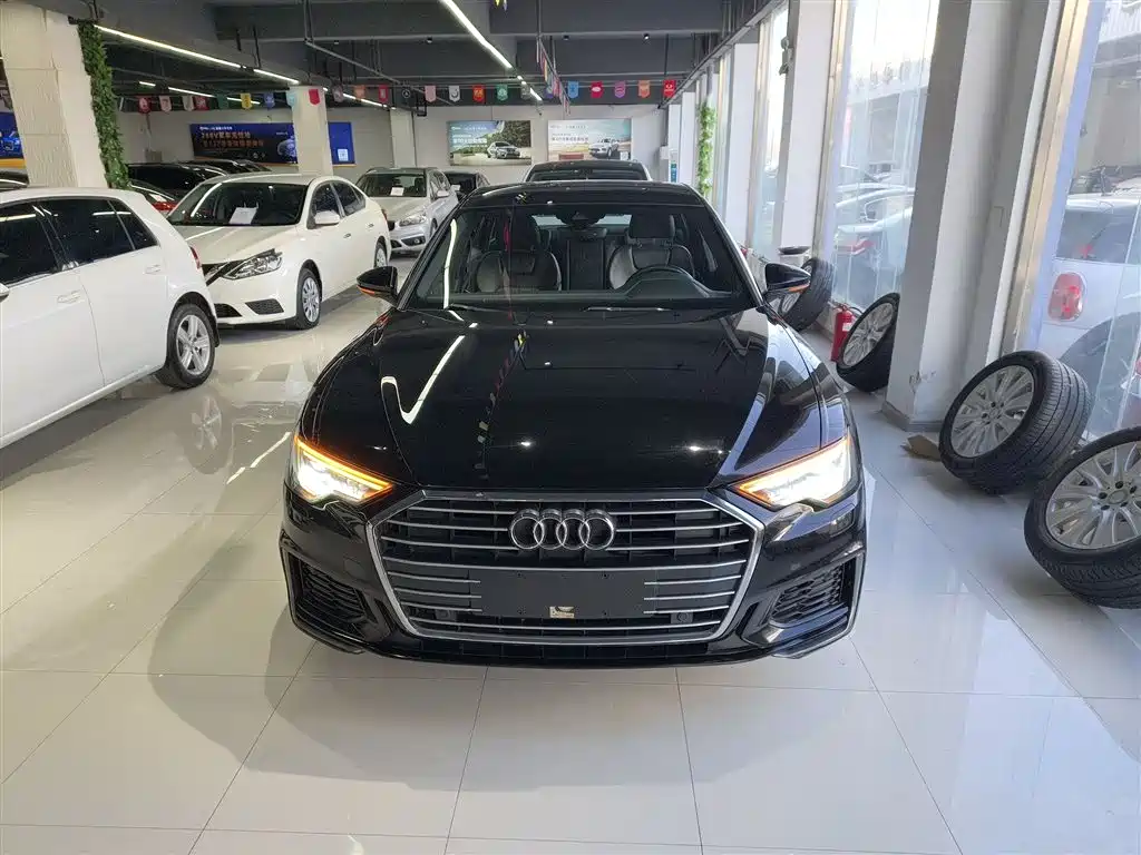 Audi A6L 2022 40 TFSI Luxury Dynamic фото 3