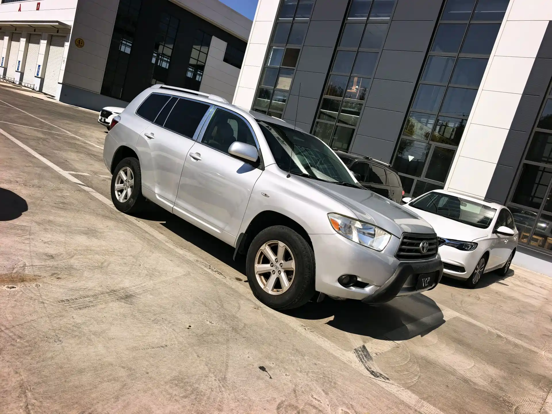 Фото 9 - Toyota Highlander