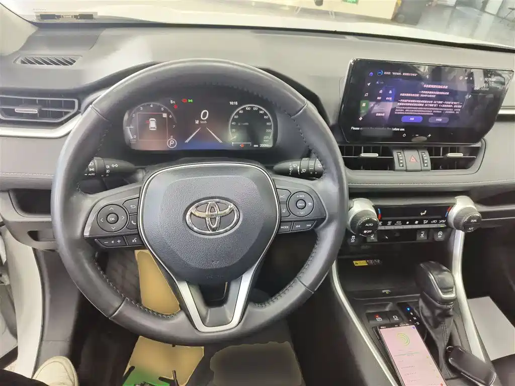 Toyota RAV4 Rongfang 2023 2.0L CVT FWD Style Plus Edition фото 7
