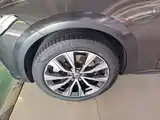 Photo 23 - Volvo V90