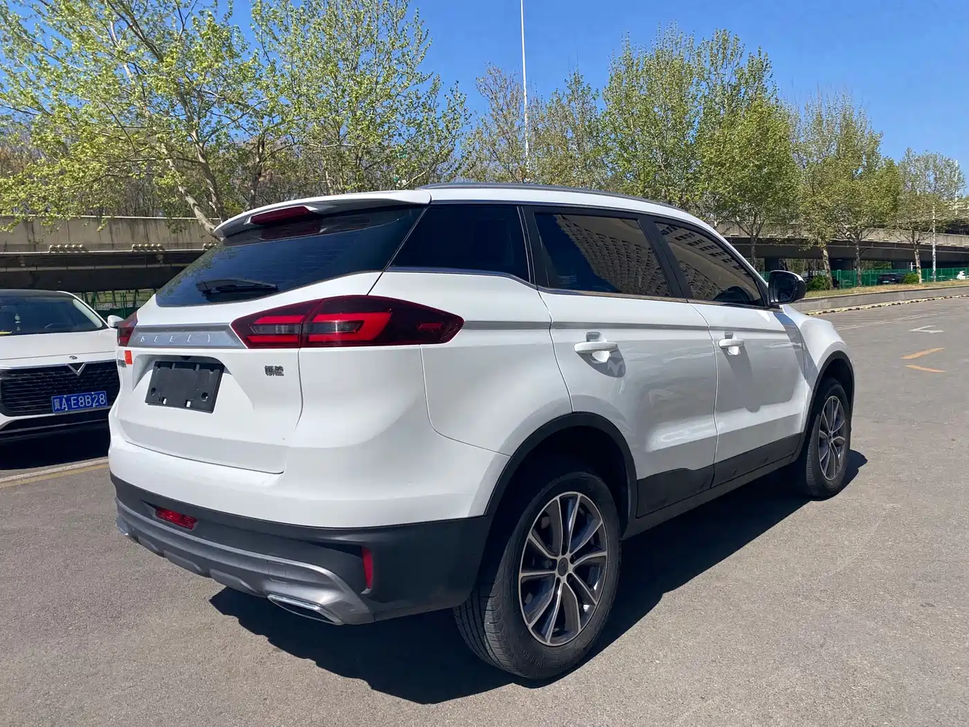 GEELY AUTOMOBILE BOYUE