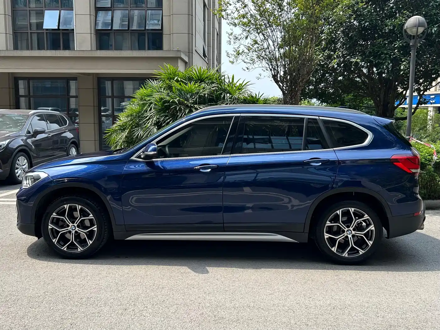 BMW X1 2020 sDrive20Li Premium Edition фото 4