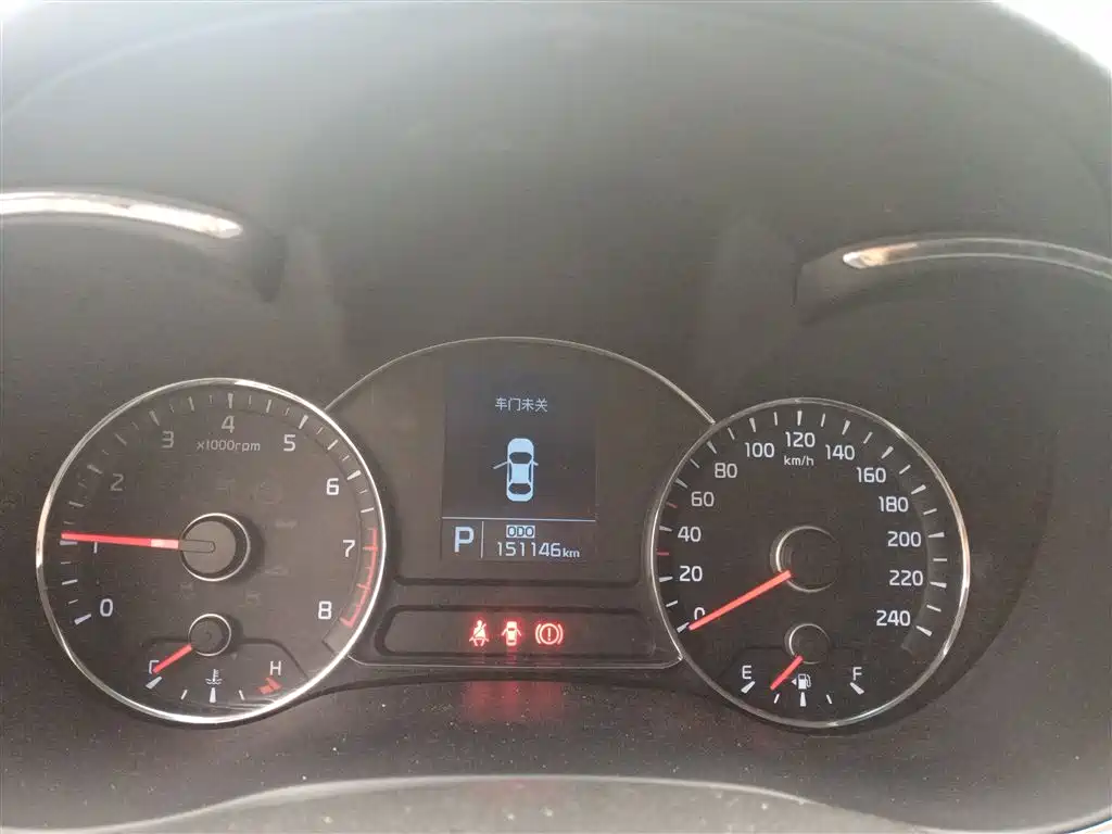 Kia K3 2015 1.6L Automatic GLS фото 12