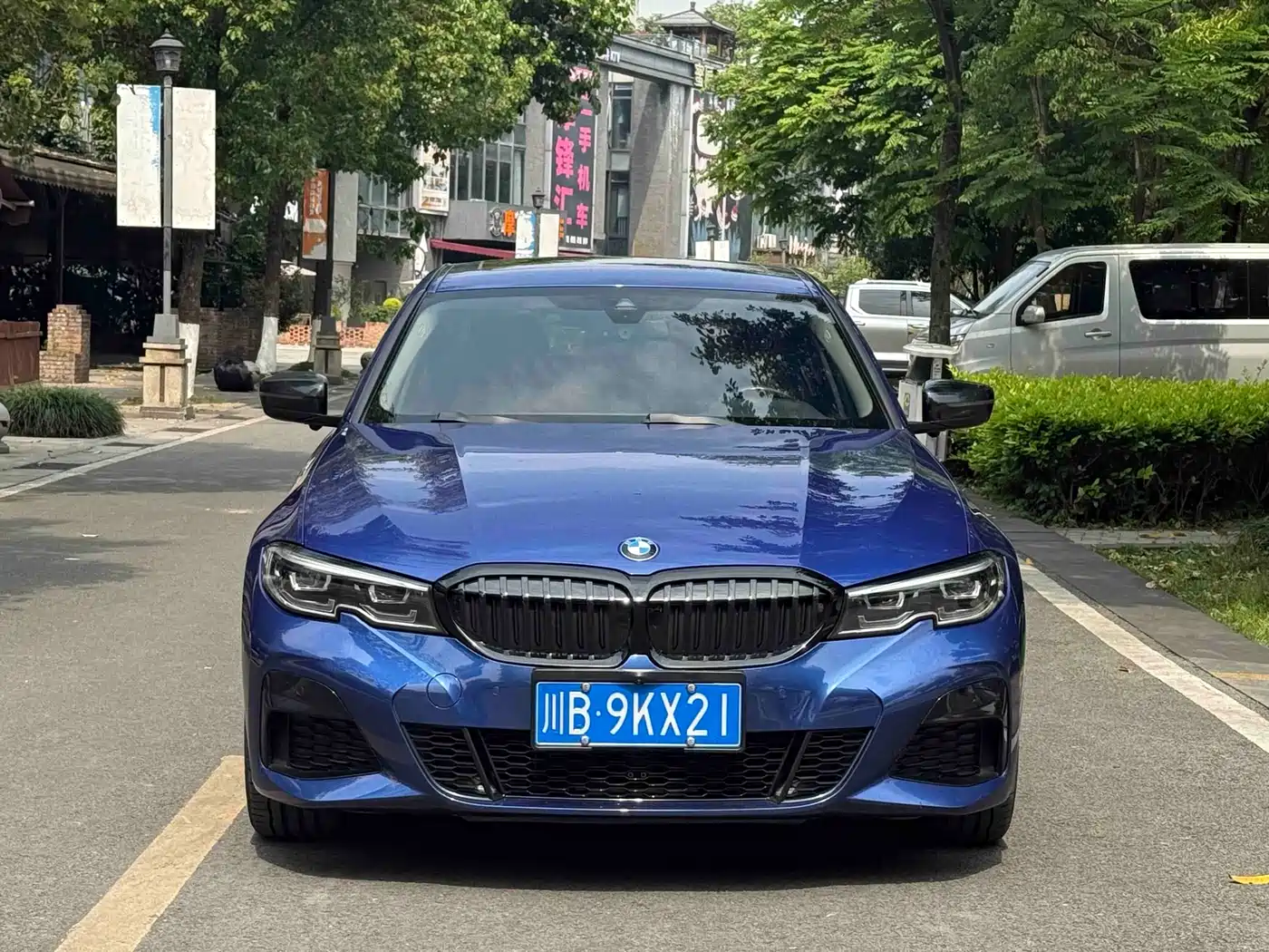 BMW 3 Series 2022 325Li M Sport Shadow Edition фото 10