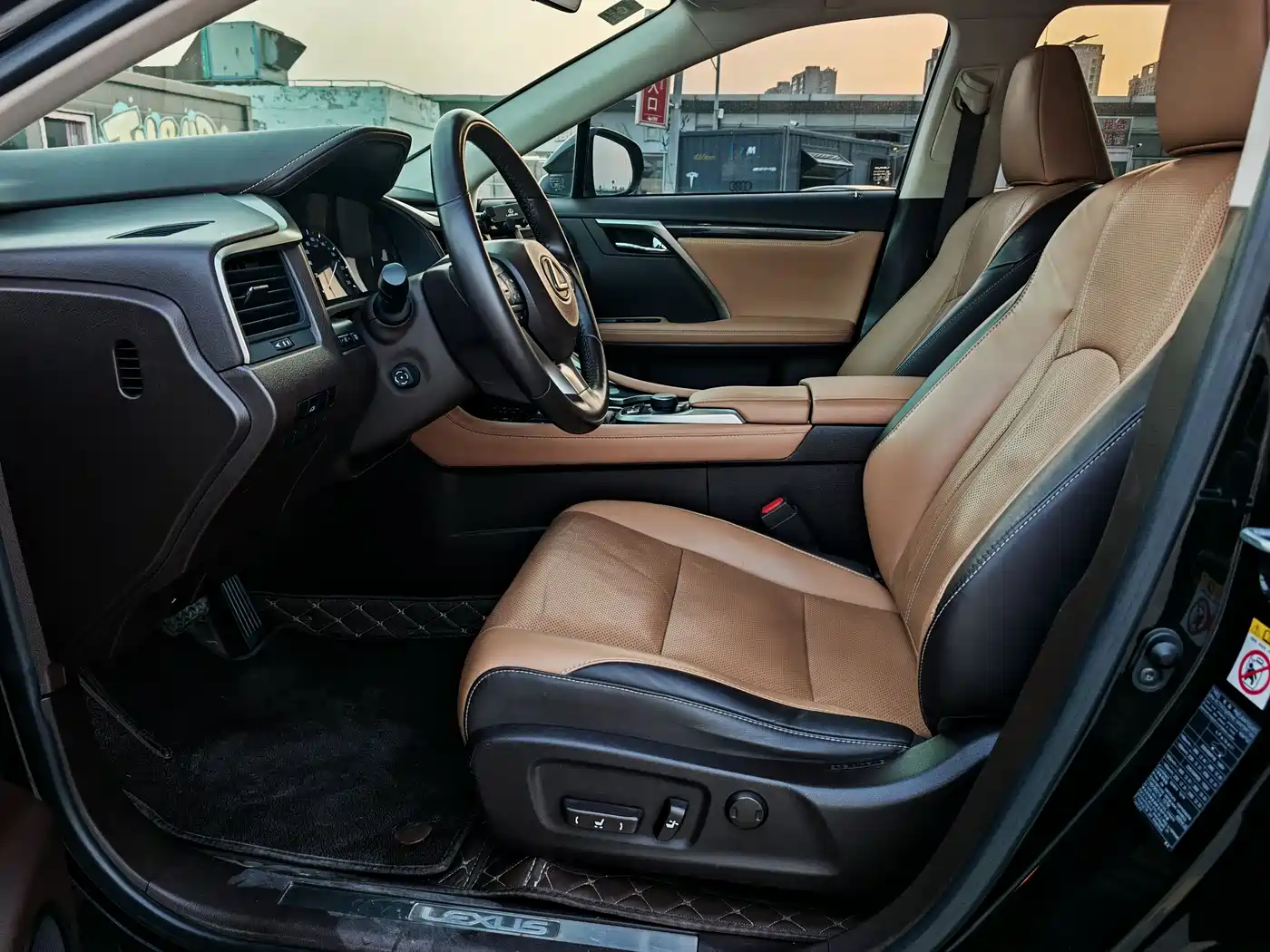 Lexus RX 2016 300 2WD Comfort Edition China V фото 12