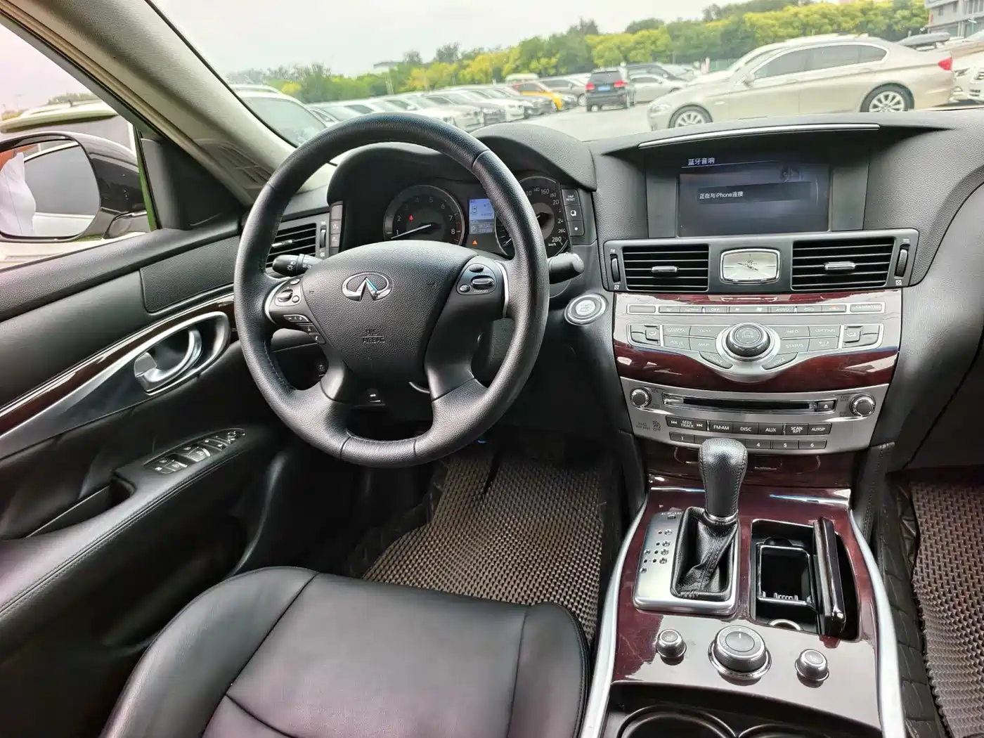 Infiniti Q70 2017 2017 Q70L 2.5L Enjoyment Edition