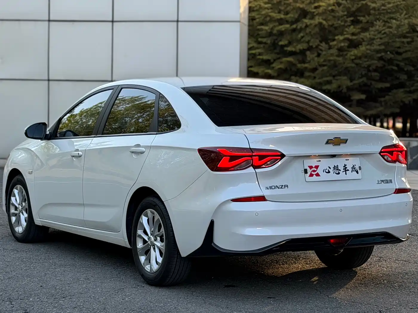 CHEVROLET CRUZE