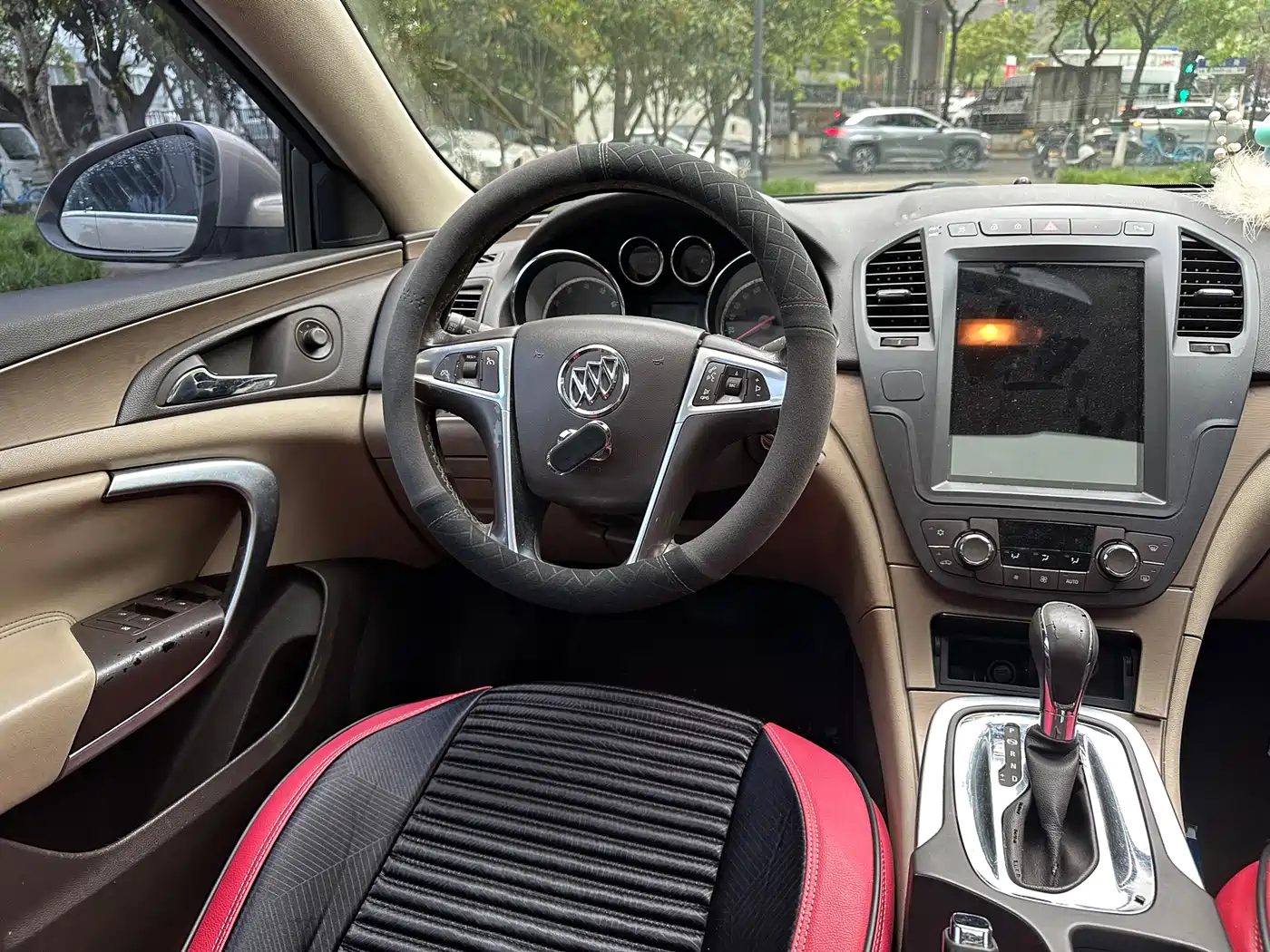 Buick Regal 2012 Model 2.0L Luxury фото 12