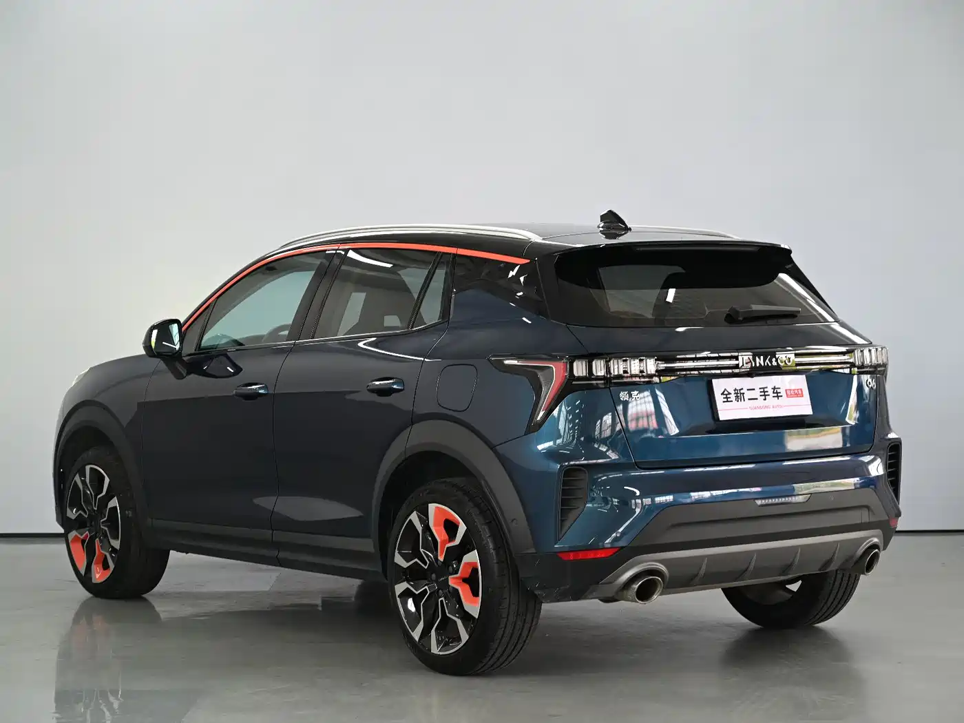 Lynk & Co 06 2020 1.5T Halo фото 6