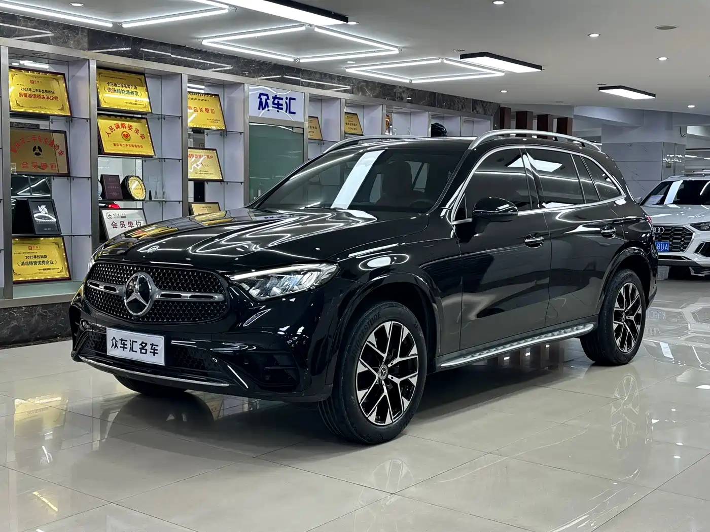 Mercedes-Benz GLC 2023 GLC 260 L 4MATIC Luxury 7-Seater