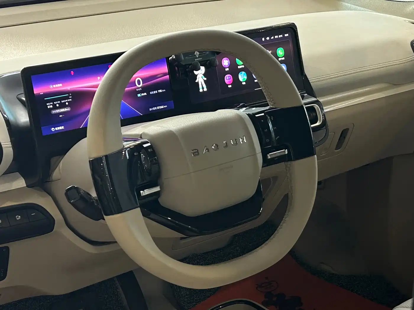 Baojun KiWi EV 2024 2023 Smart Luxury Edition LFP