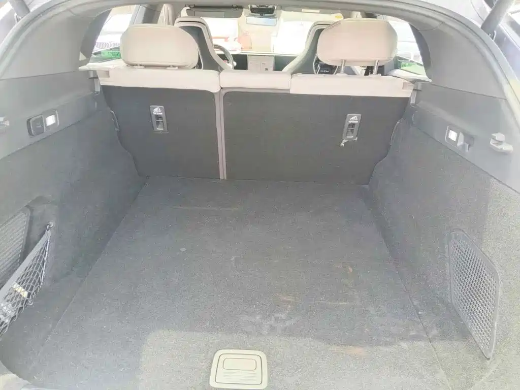 HiPhi Y 2023 2023 560km Pioneer Edition