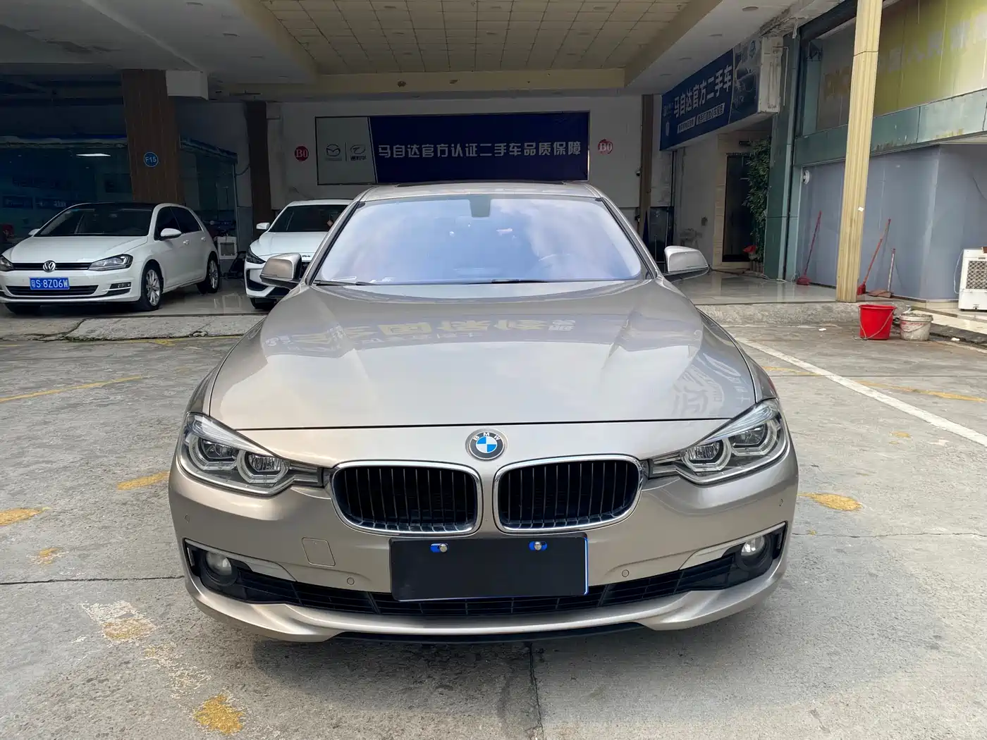BMW 3 Series 2016 320Li Progressive фото 3