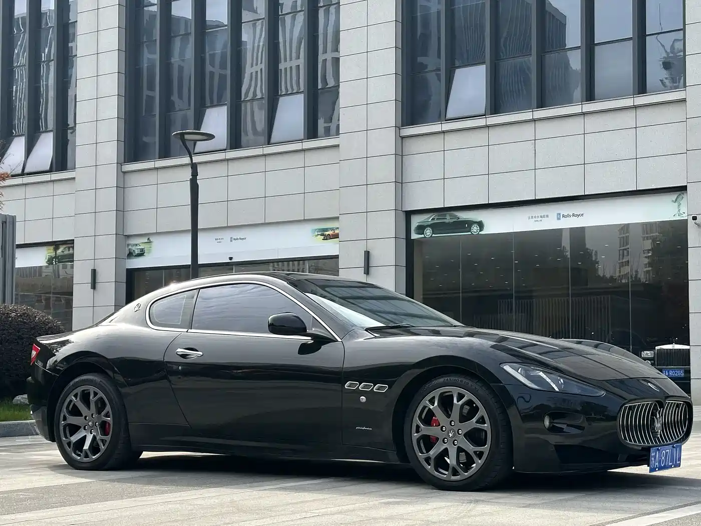 Maserati GranTurismo 2016 2007 4.2L Standard
