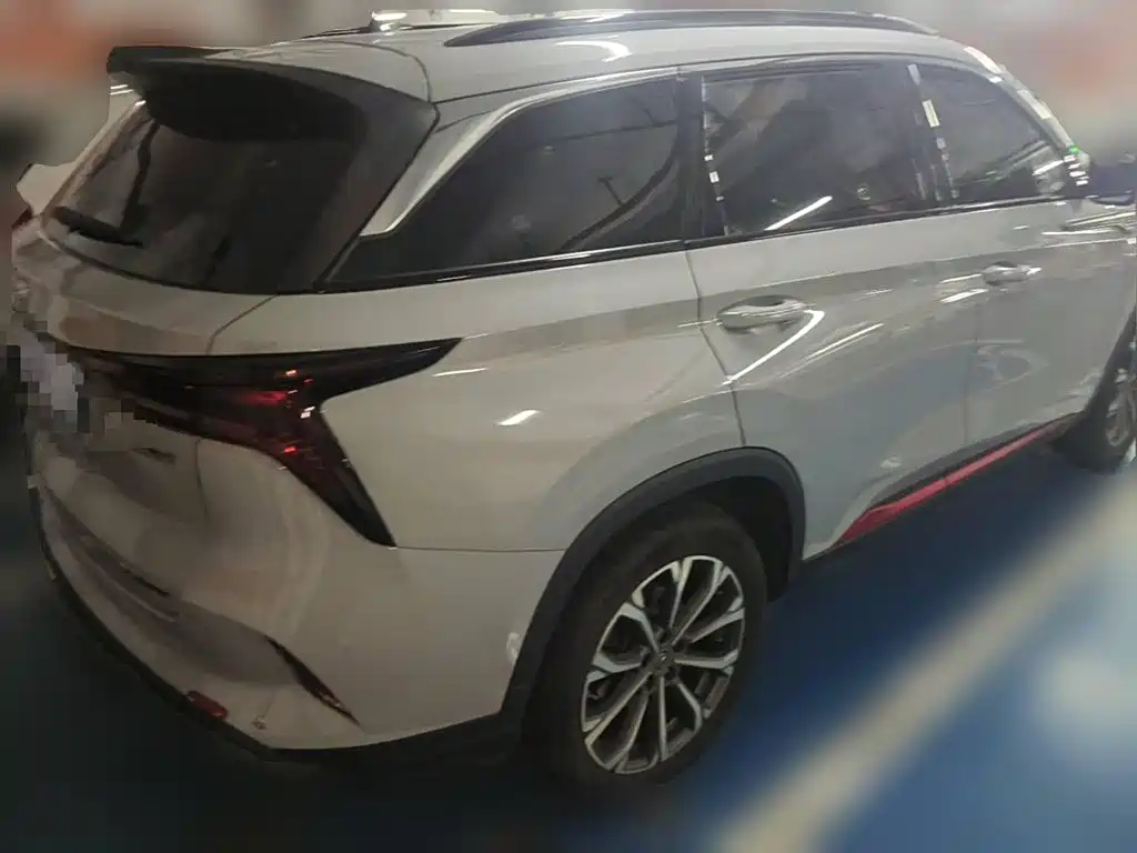 Фото 2 - Changan CS75 PLUS