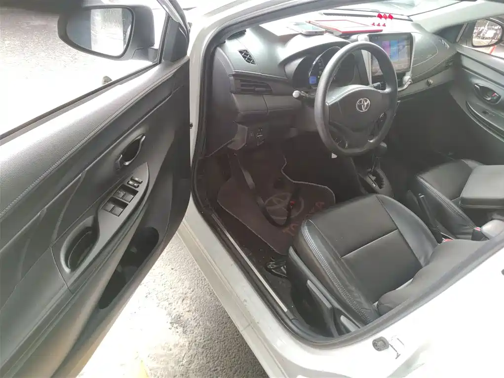 Toyota YARiS L Zhi Xuan 2019 1.5E CVT MeiDong Edition China VI фото 16