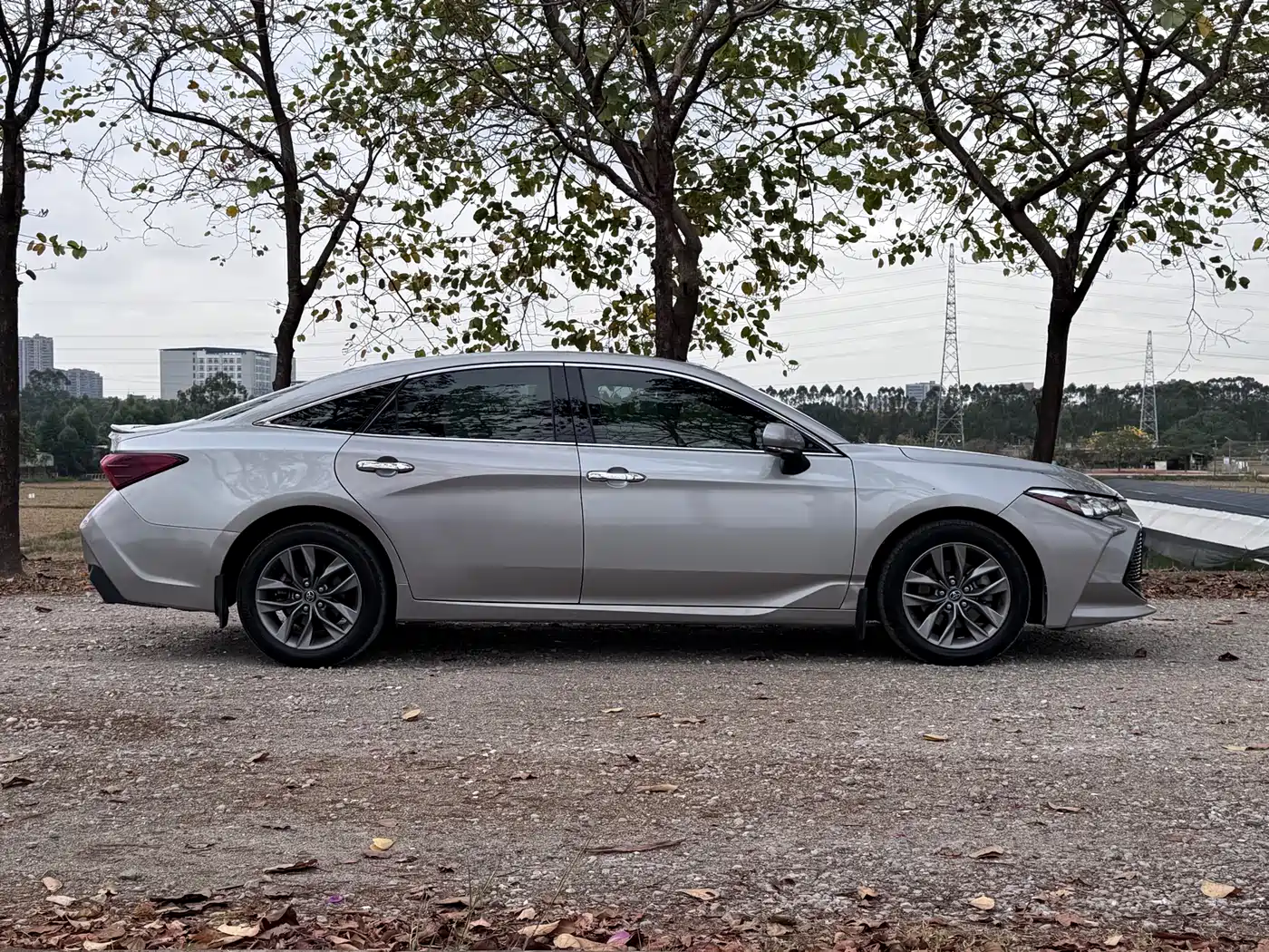 Toyota Avalon 2019 2.5L Progressive Edition China V фото 4