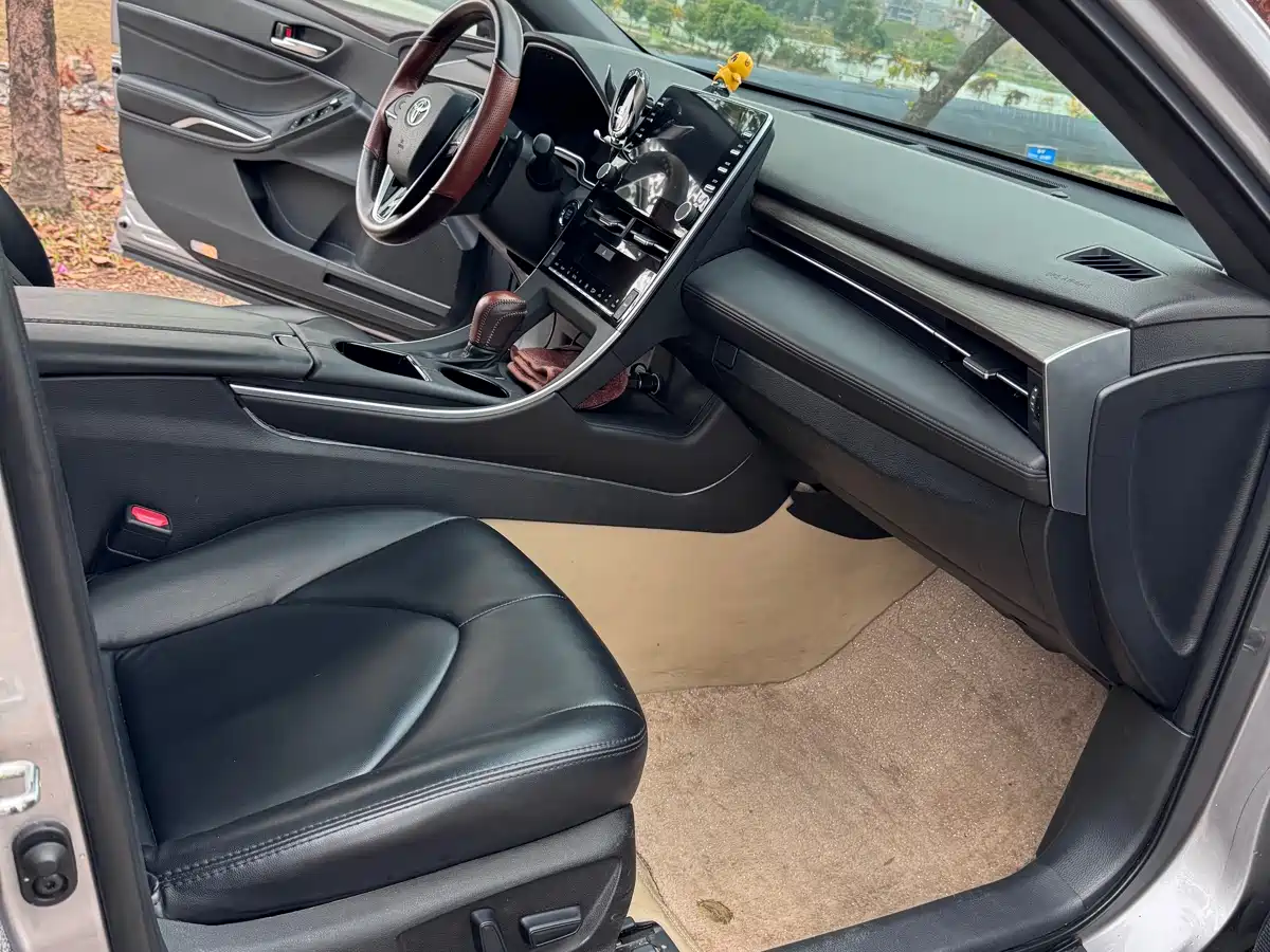 Toyota Avalon 2019 2.5L Progressive Edition China V фото 11