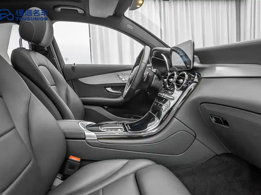 MERCEDES-BENZ GLC COUPE