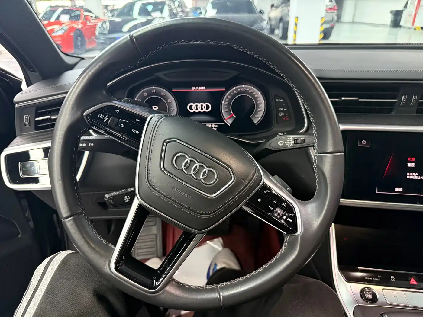 Фото 9 - Audi A6L