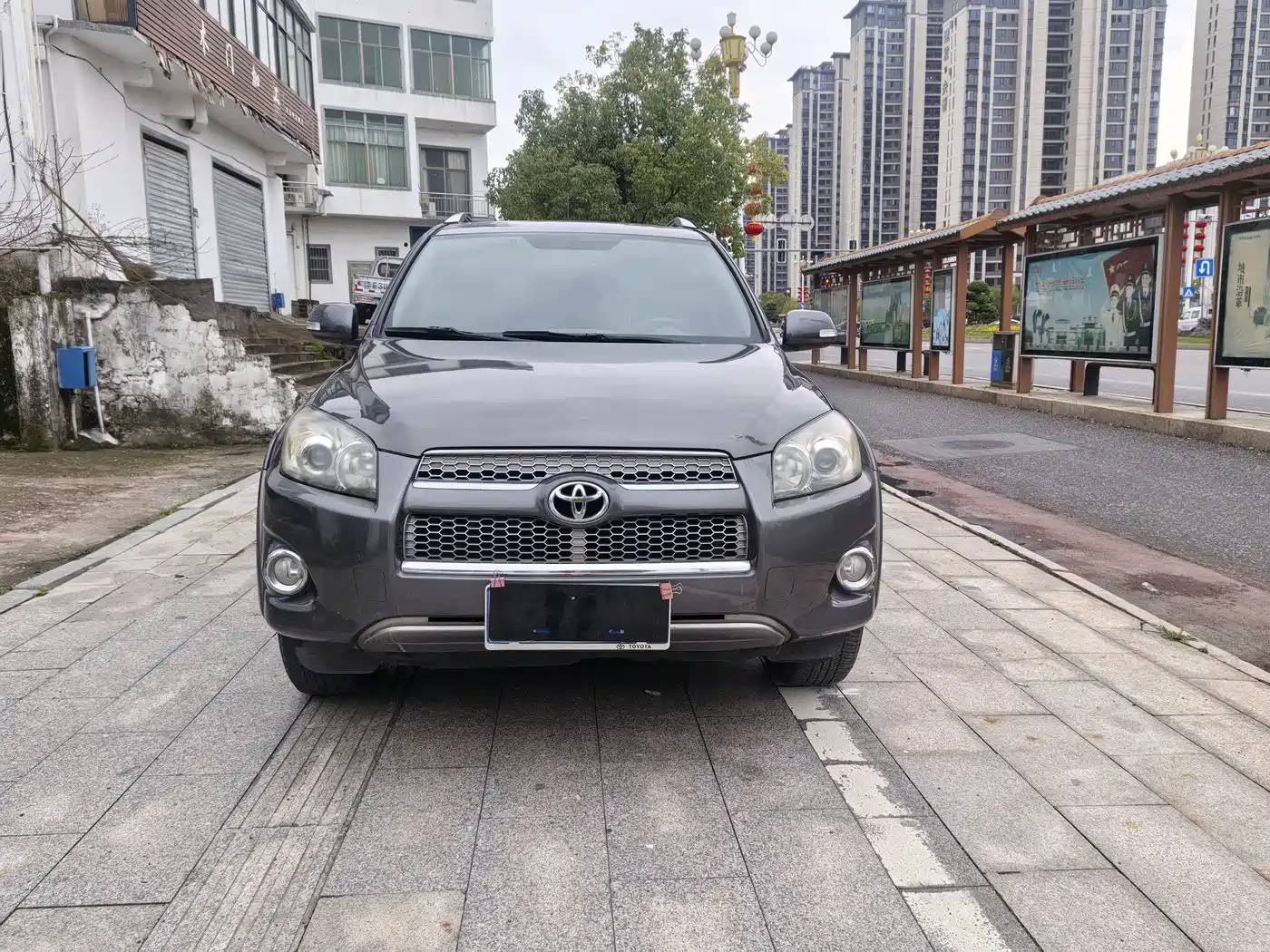 Toyota RAV4 Rongfang 2013 Special Edition 2.4L Auto AWD Prestige фото 2
