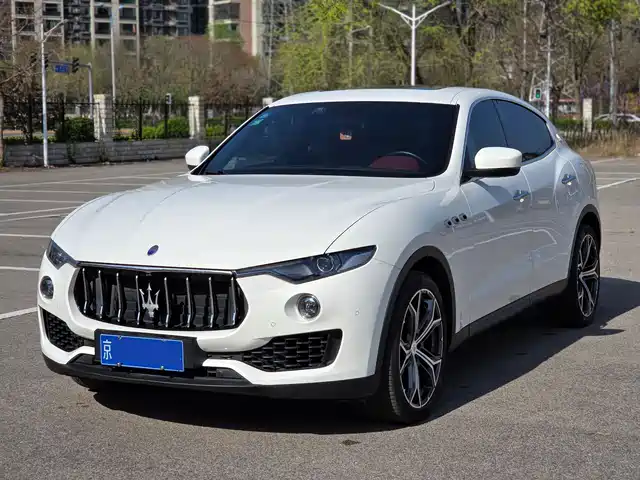 maserati levante