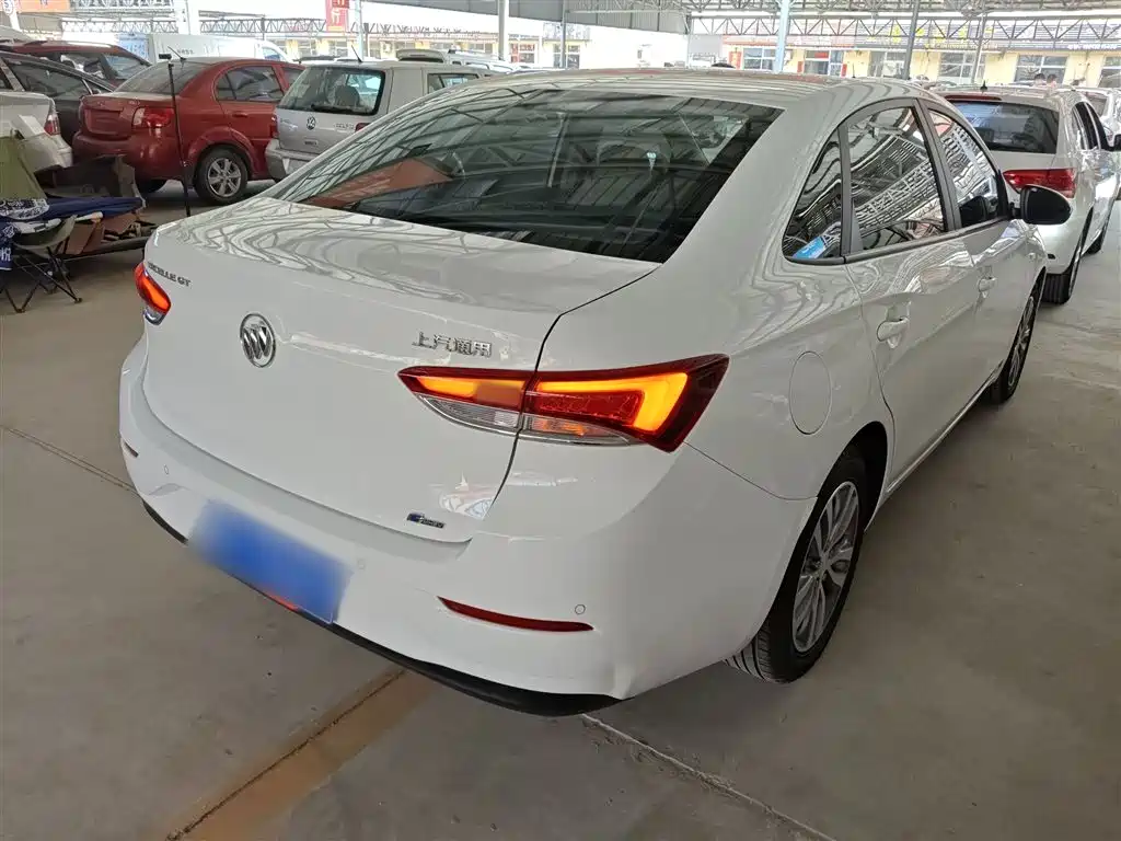 Buick Excelle 2021 Facelift 1.3T Auto Mild Hybrid Progressive фото 7