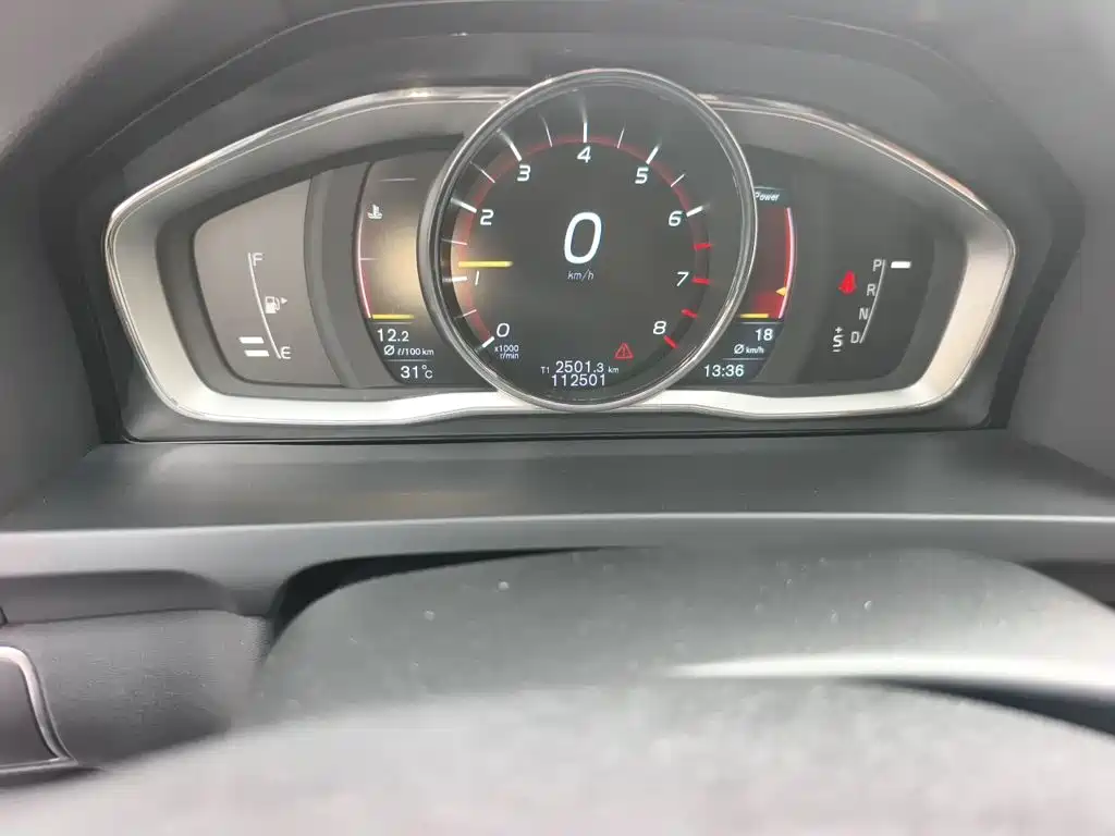 Фото 5 - Volvo S60