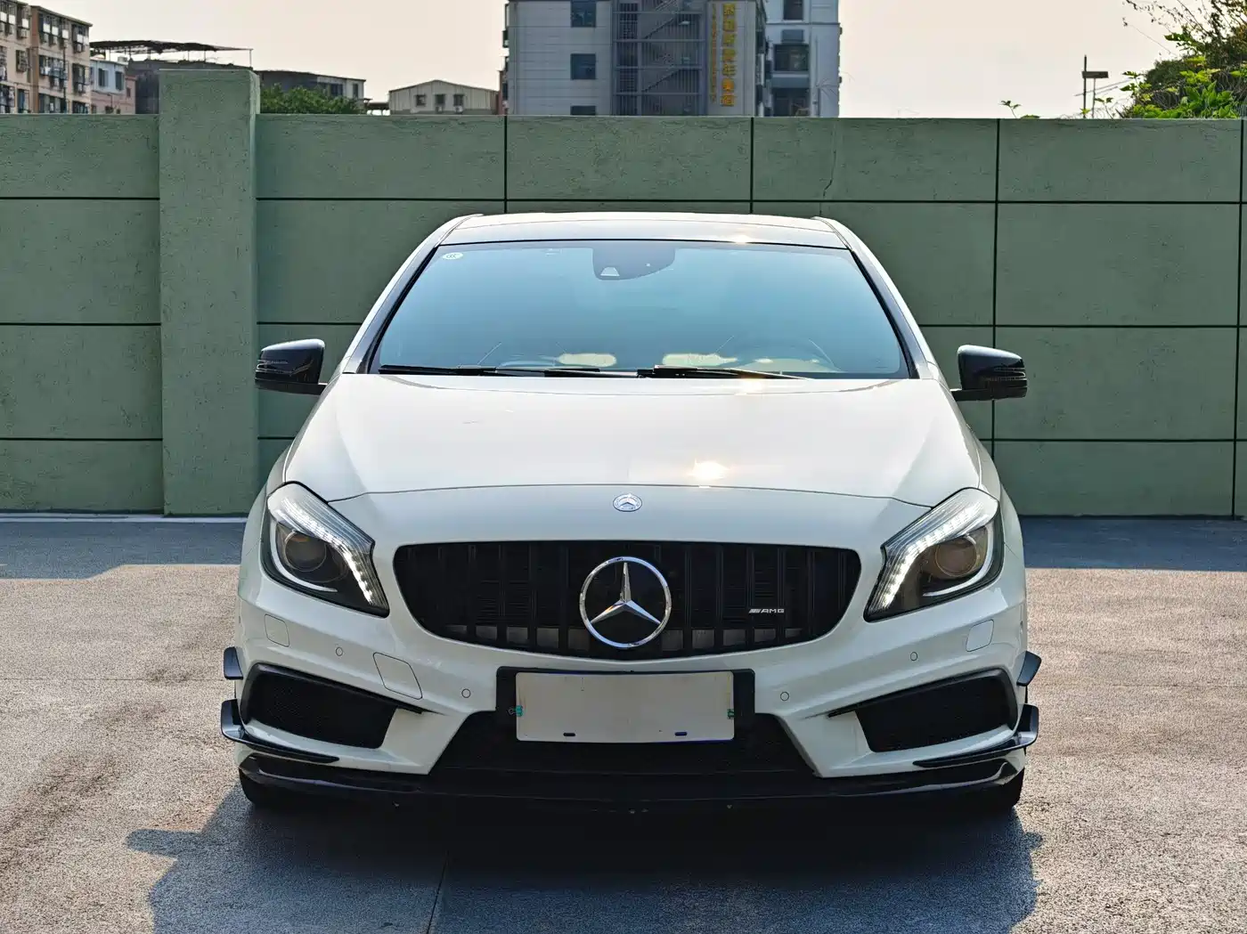 Mercedes-Benz A-Class AMG (Import) 2014 AMG A 45 4MATIC фото 2