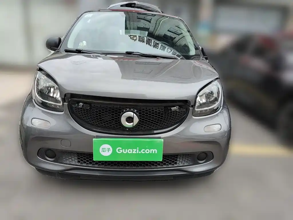 smart forfour 2018 2018 1.0L 52kW Passion Edition