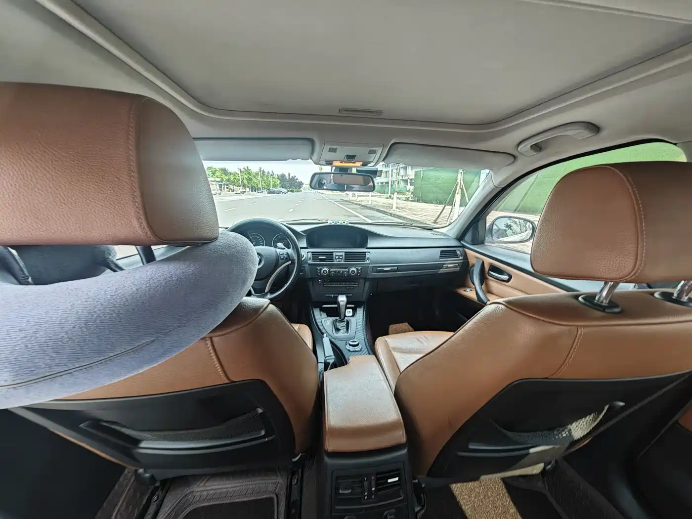 BMW 3 Series (Import) 2010 325i Luxury фото 19