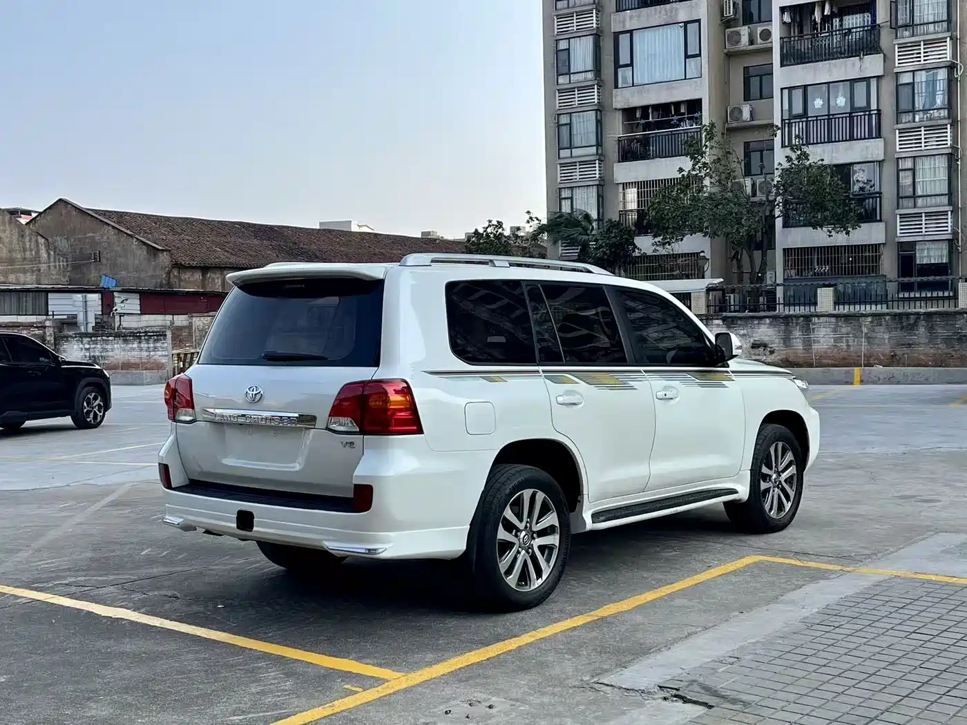 Toyota Land Cruiser (Import) фото 6