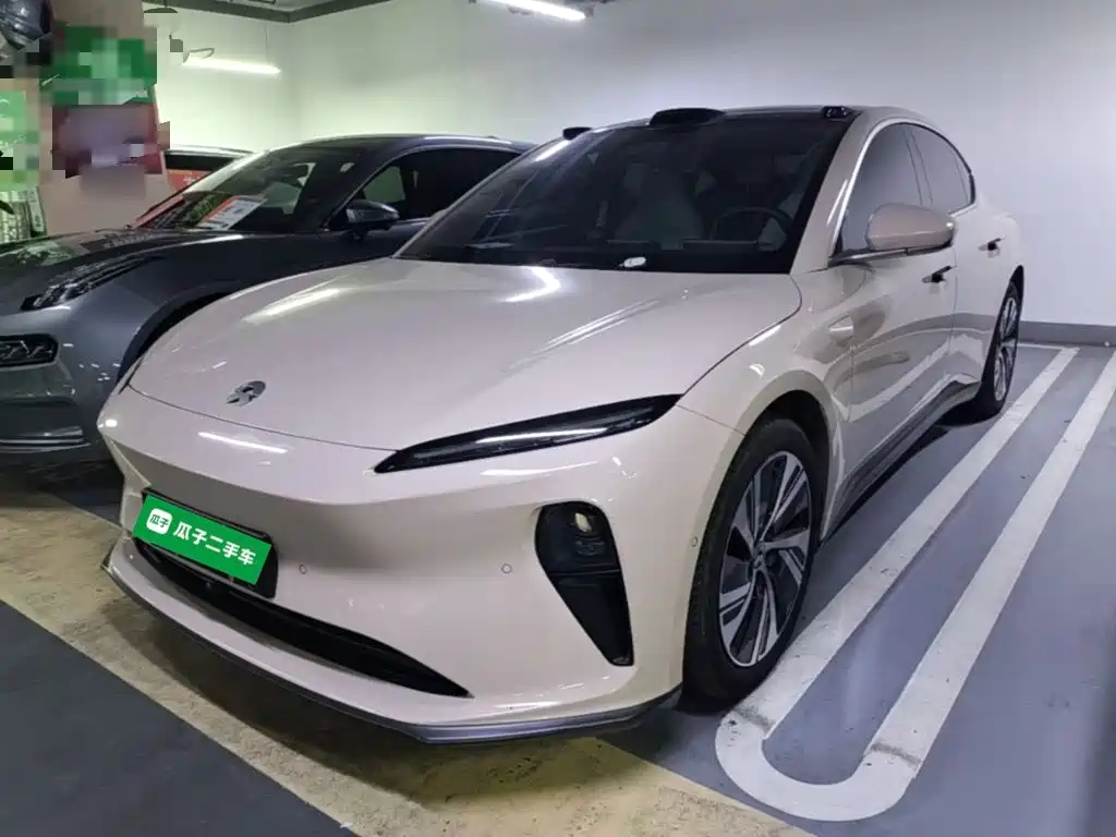 Фото 1 - NIO ET5